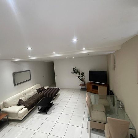 Tres Bel Appartement Pres De Montpellier Жиньяк Экстерьер фото